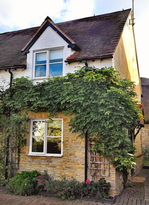 Host & Stay - Clara Cottage Bretforton Exterior foto